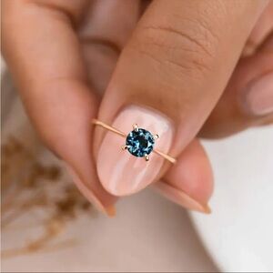 Blue Topaz Solitaire Ring Gold Plated Minimalist Stackable Size 7 NWT